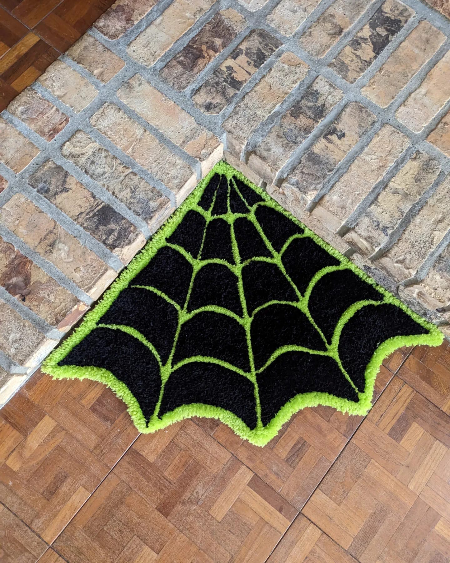 Corner Cobweb Halloween Hand-tufted rug