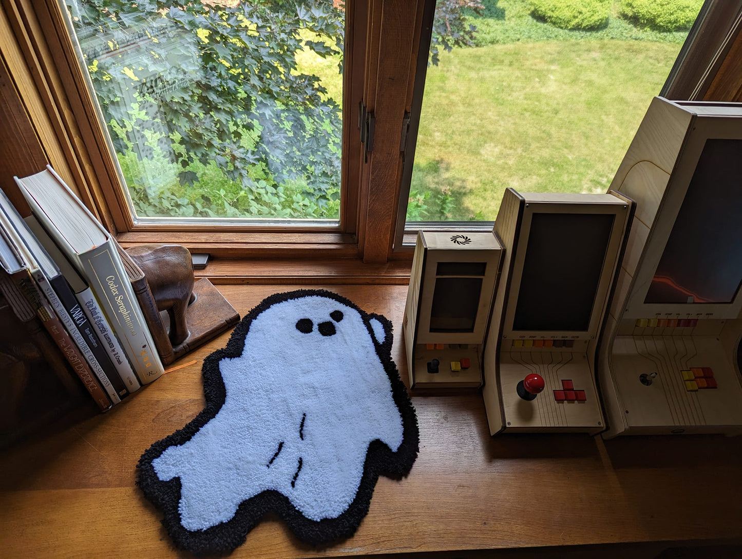 Cute Ghost Hand-tufted Rug