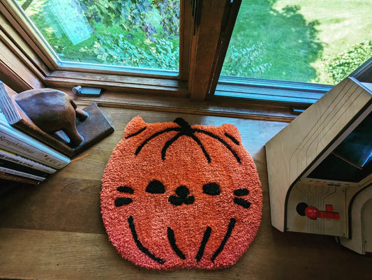 Pumpkin Cat-o-Lantern Hand-tufted Rug